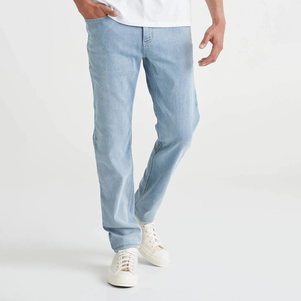 'Du/er Performance Denim Jean Slim' in 'Modern Bleach' colour