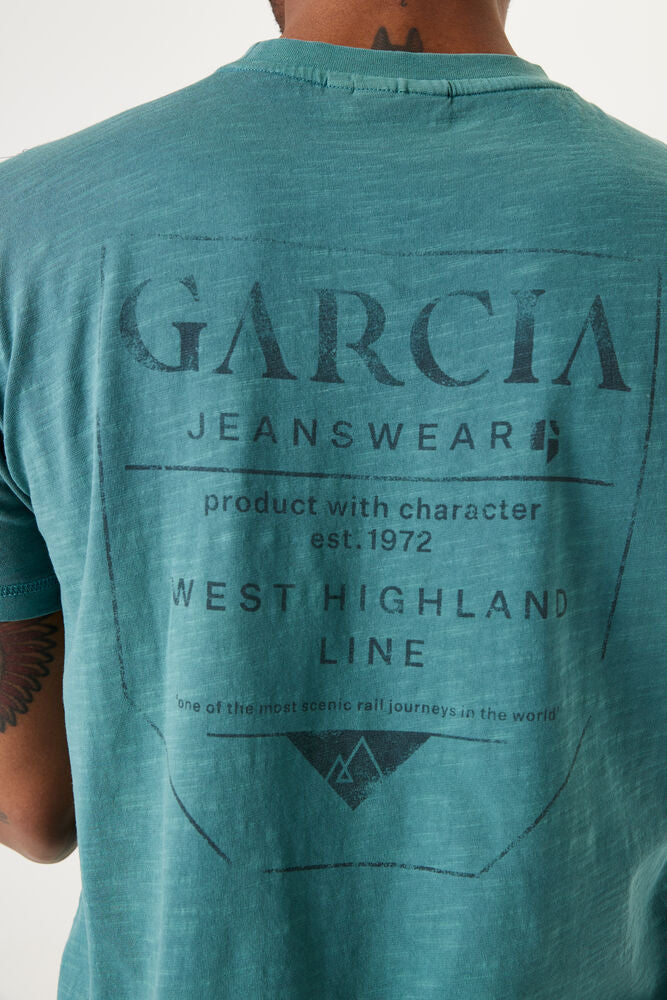 'Garcia T41202 Short Sleeve Pocket T-Shirt' in 'Jade Green' colour.