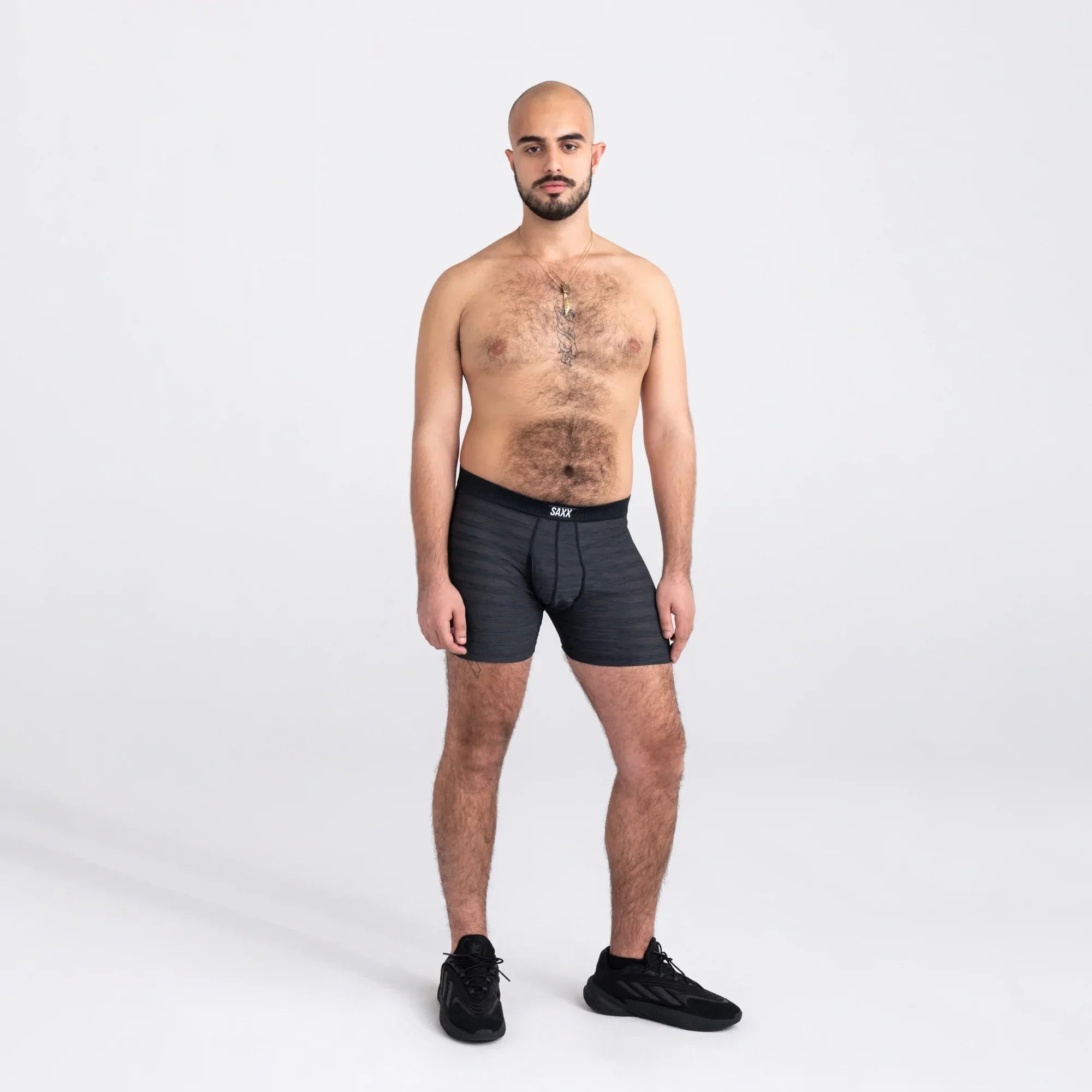 'SAXX Droptemp Cooling Mesh Boxer Brief - Black Heather' in 'Black Heather' colour