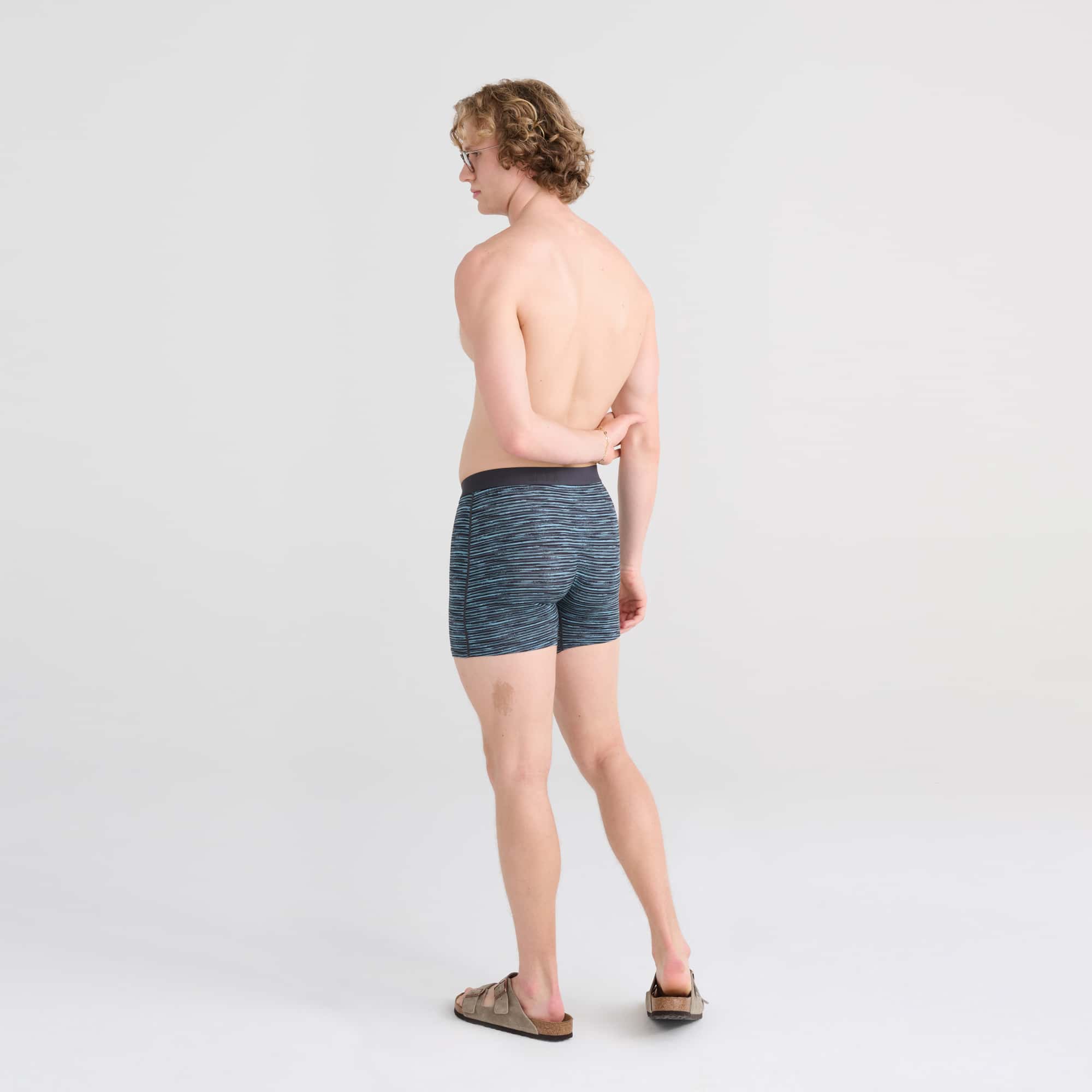 'SAXX Ultra Super Soft Boxer Brief - Spacedye Stripe' in 'Grey Multi' colour