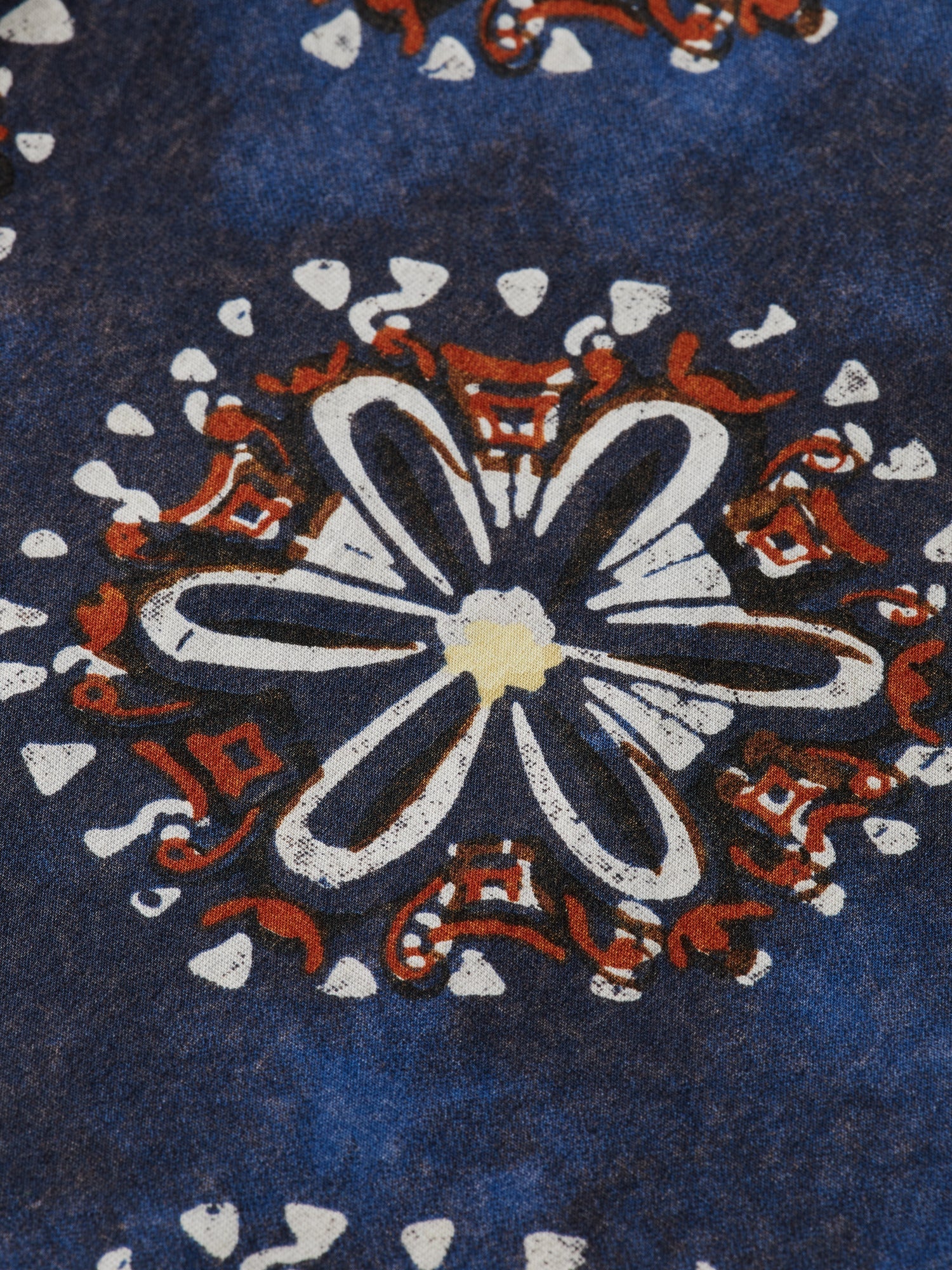 'Scotch & Soda Washed Slim-fit Printed Poplin Shirt' in 'Night Batic' colour