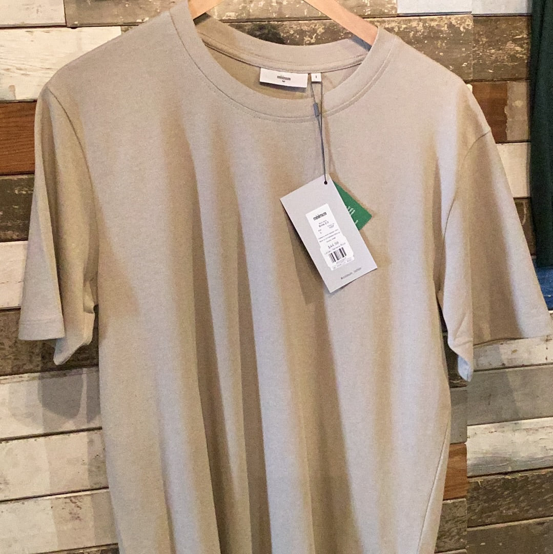 'MINIMUM Sims 2.0 2088 Tee' in 'Seneca Rock' colour