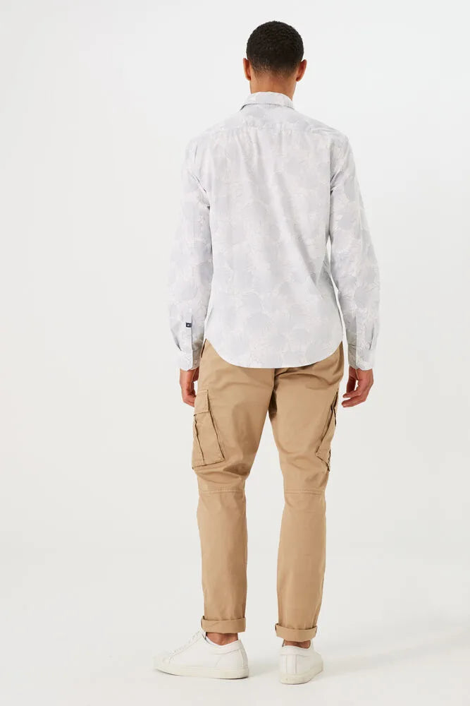'Garcia O41080 Button Up Long Sleeve Shirt' in 'White Palm' colour