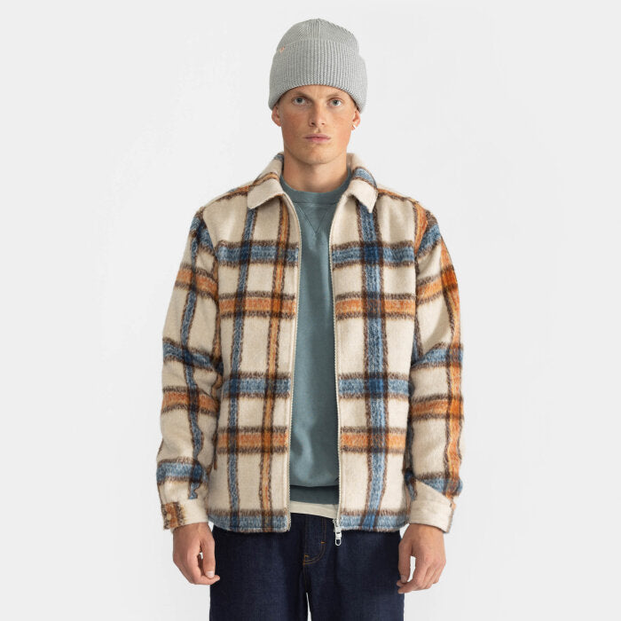 'Revolution 3949 Zipped Overshirt' in 'Cream' colour