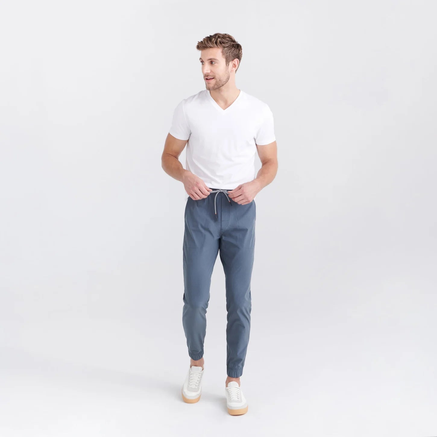 'SAXX Droptemp Cooling Cotton Undershirt V Neck - Black' in 'White' colour