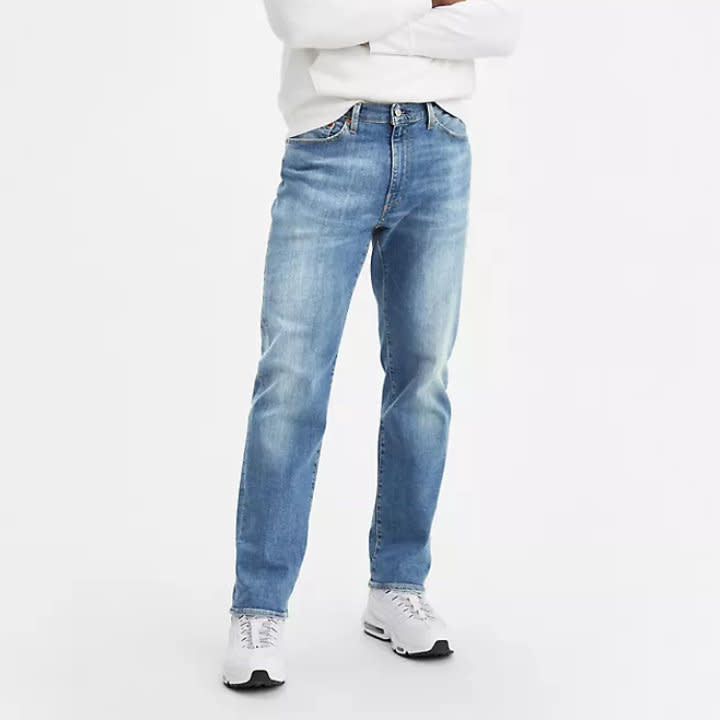 'Levis 541 Athletic Taper Jeans' in 'Walter' colour