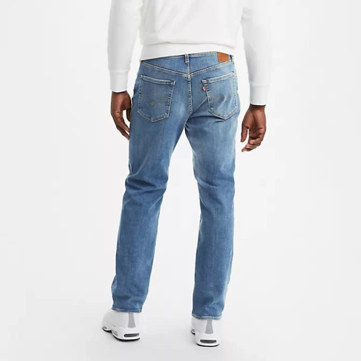 'Levis 541 Athletic Taper Jeans' in 'Walter' colour