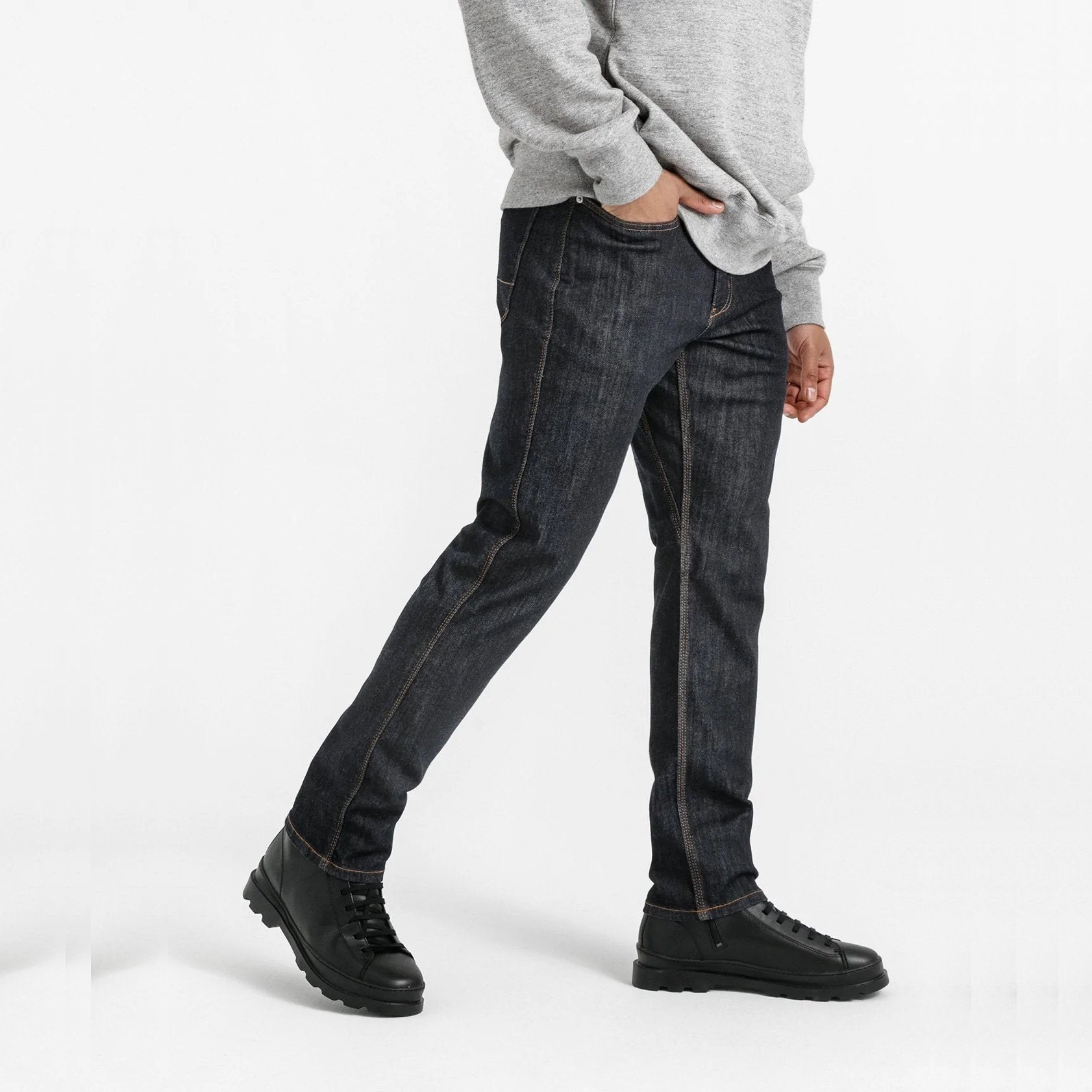 'Du/er Fireside Denim Relaxed Jean' in 'Heritage Rinse' colour