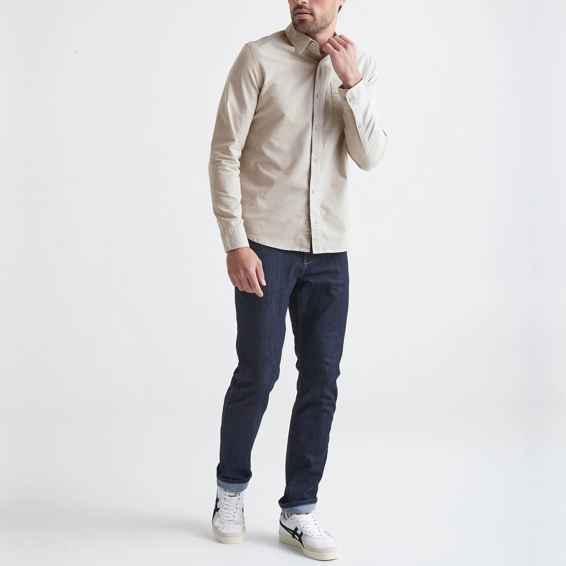 'Du/er Performance Oxford Shirt' in 'Sand' colour