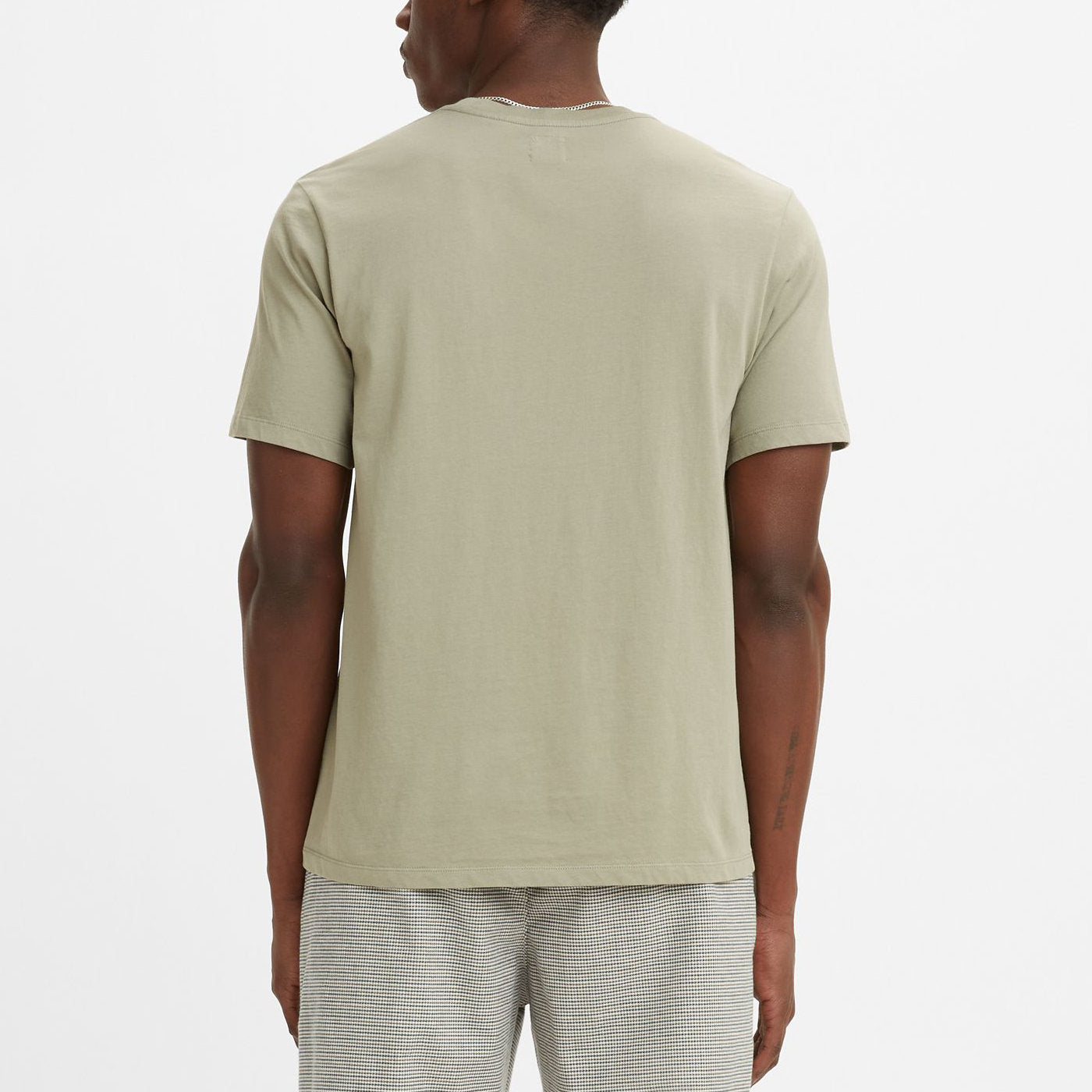 'Levis The Essential T-Shirt' in 'Seagrass' colour