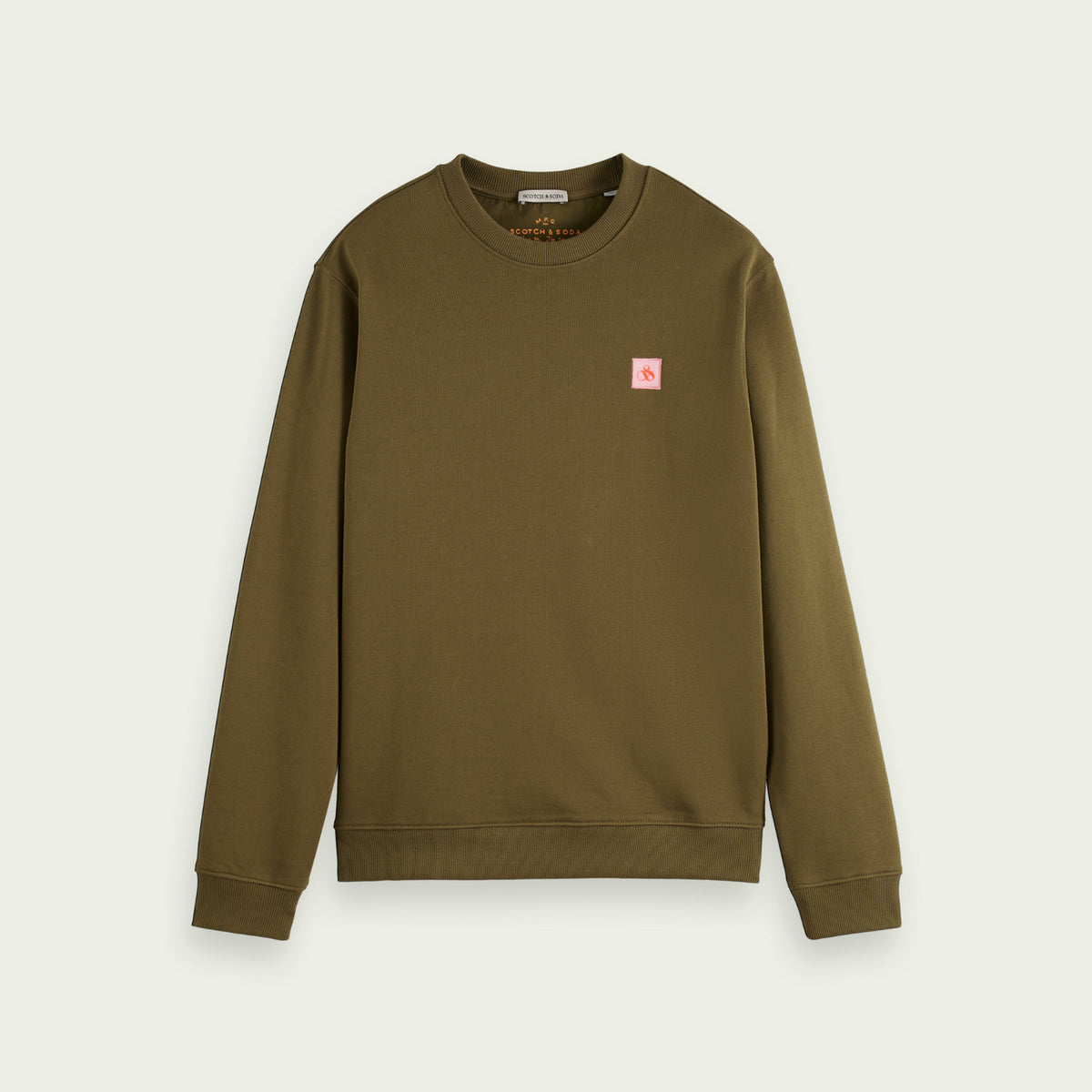 'Scotch & Soda Logo Badge Organic Cotton Felpa Sweatshirt' in 'Army Green' colour