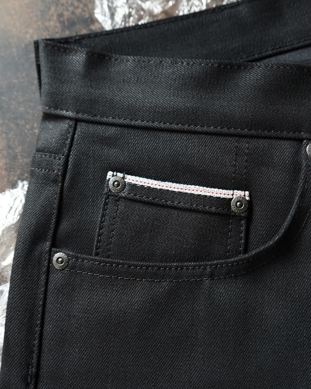 'Naked & Famous Black Cobra Stretch Selvedge - Weird Guy' in 'Black Cobra Stretch' colour