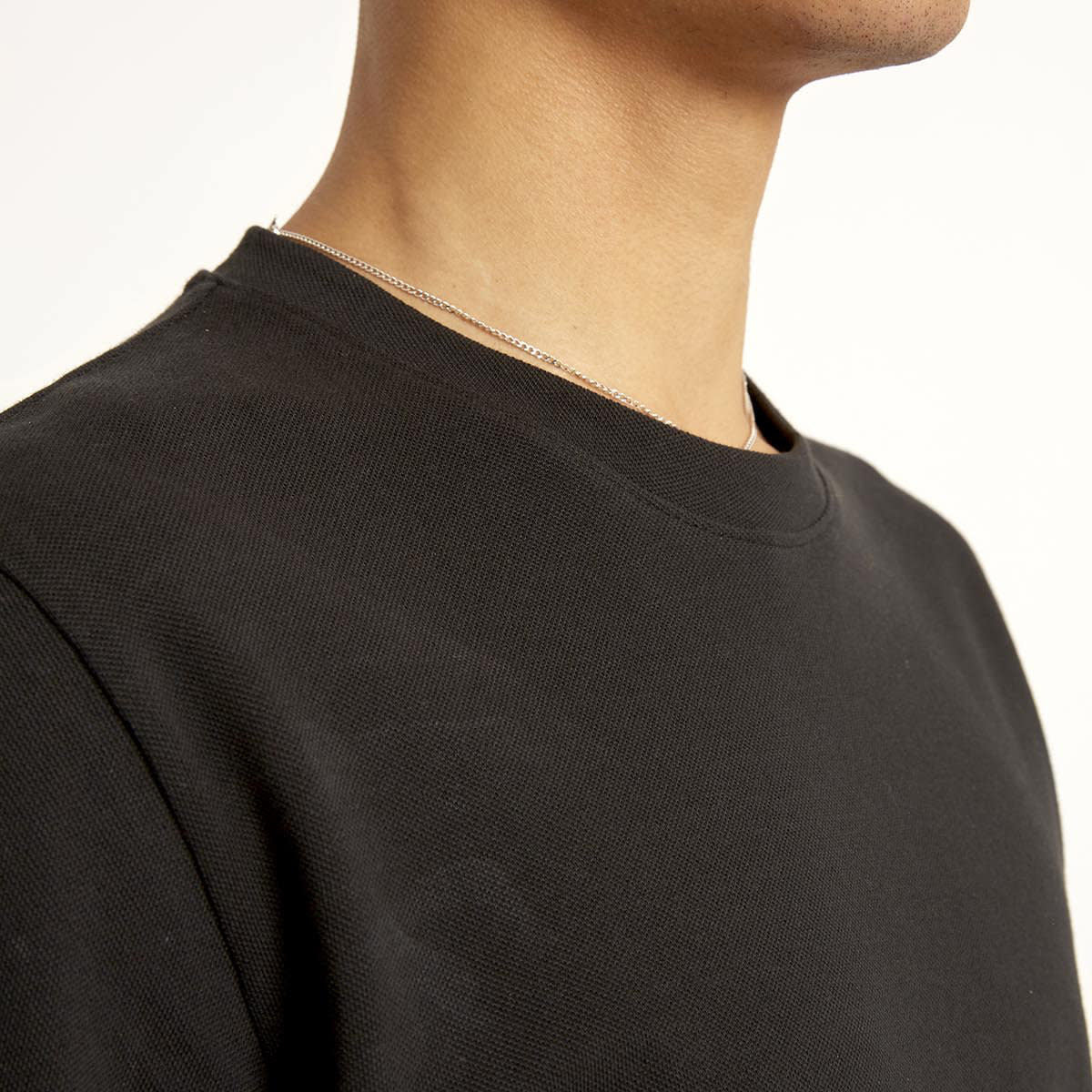 'MINIMUM Sims 2.0 2088 Tee' in 'Black' colour