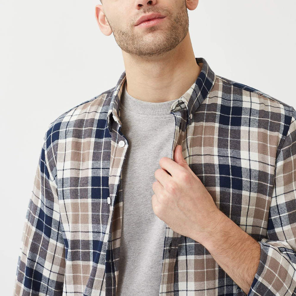 'MINIMUM Walther 9102 L/S Plaid Shirt' in 'Broken White' colour