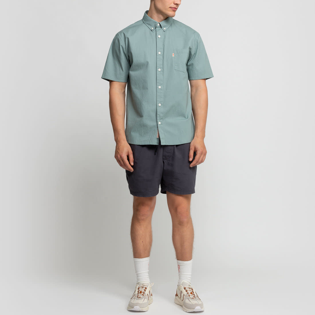 'Revolution 3863 Short Sleeve Loose Shirt' in 'Green' colour