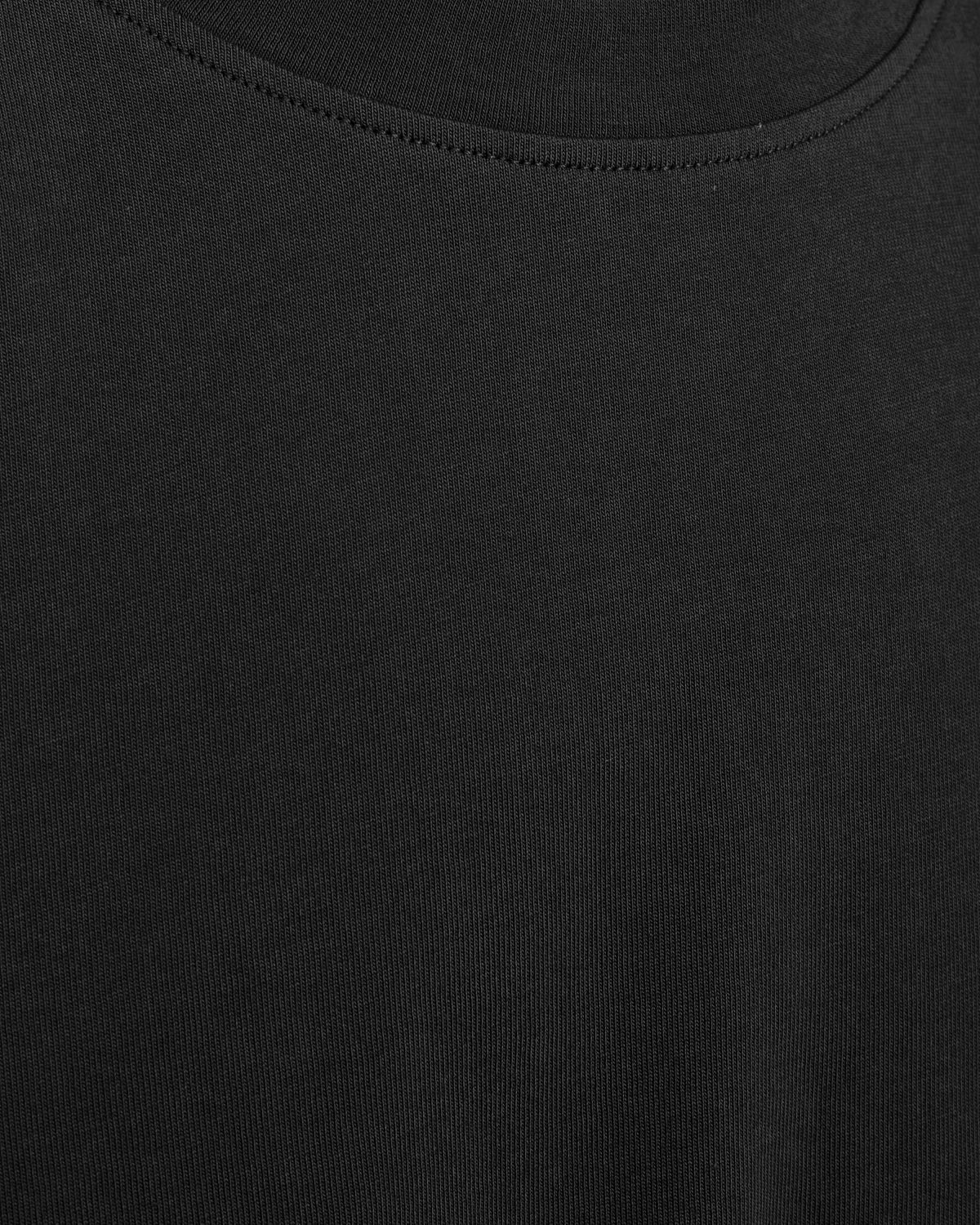 'Minimum Aarhus G029 Tee' in 'Black' colour