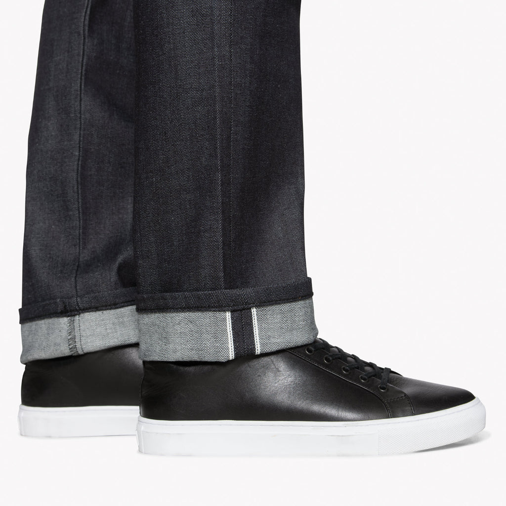 Naked & Famous Blue Smoke Stretch Selvedge - Weird Guy Dark Indigo/White