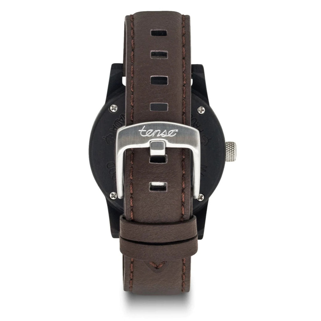 Walnut / Brown