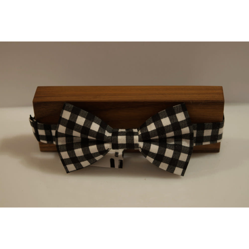Beaux Hand Crafted Pre-Tie Bowtie Black & White Gingham