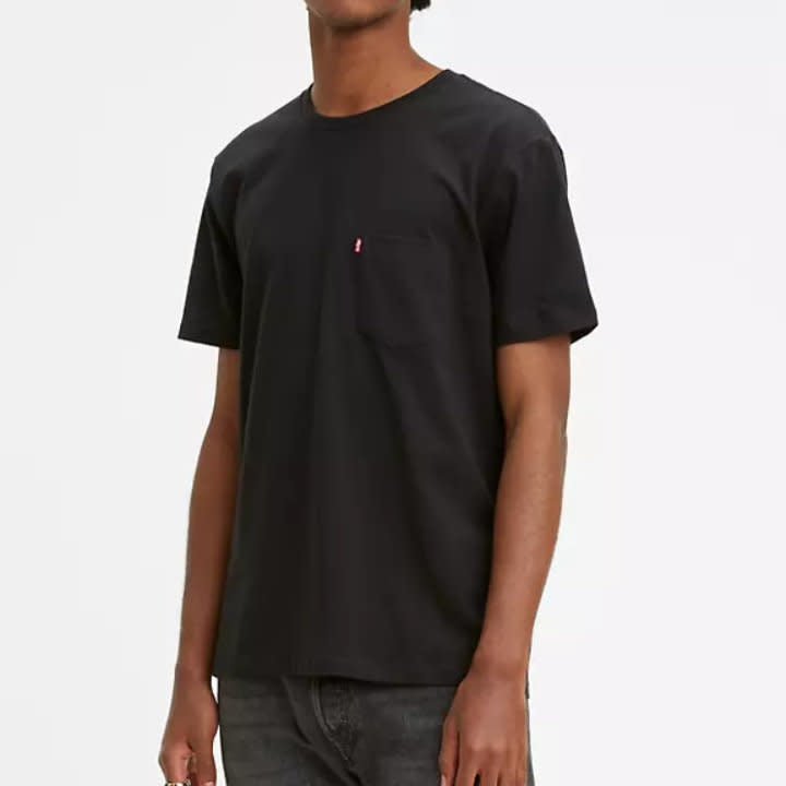 Levis Sunset Pocket Tee Shirt